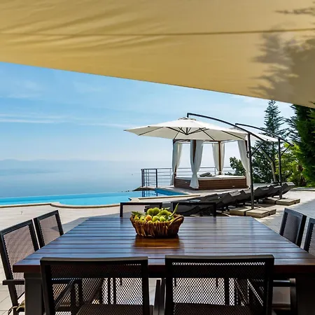 Marone By Interhome * Dobrec