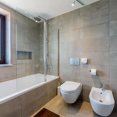 Marone By Interhome * Dobrec