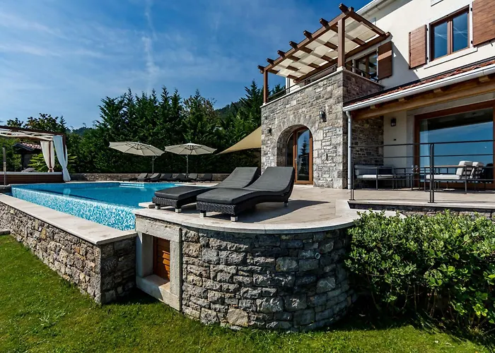 Marone By Interhome 别墅 Dobreć